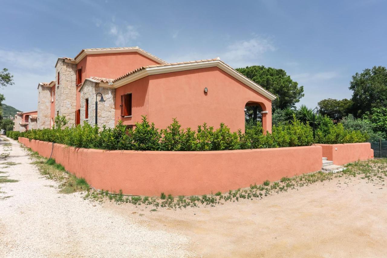 La Casa Di Debora Villa San Teodoro  Bagian luar foto